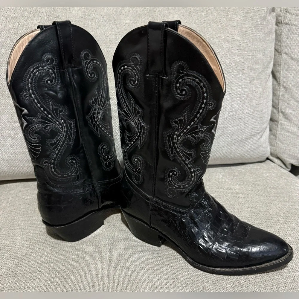 CALEXICO Black Embroidered Western Boots
